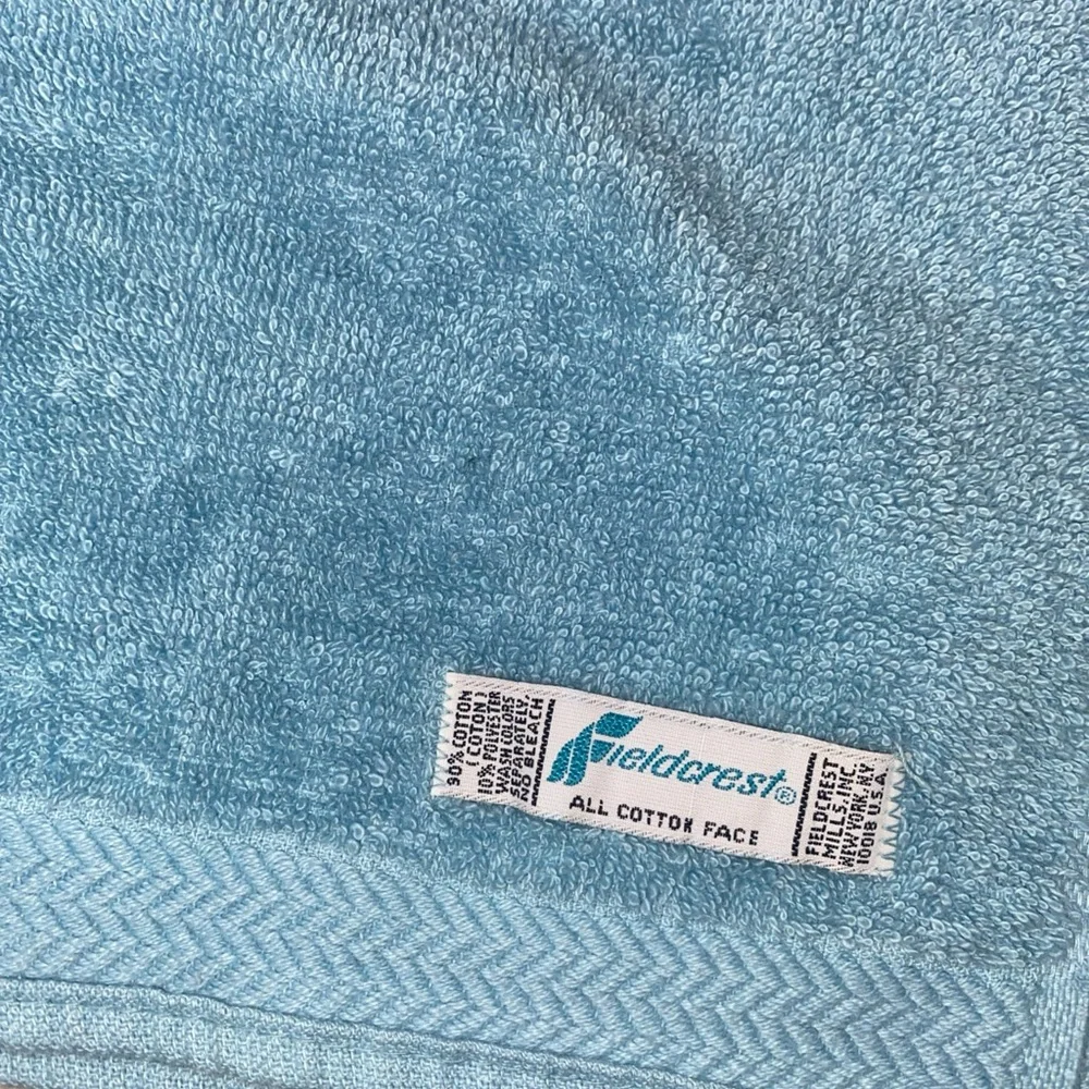 Fieldcrest cotton hand